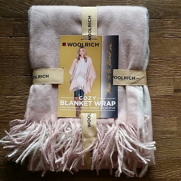 Woolrich Accessories - New Woolrich Blanket Wrap